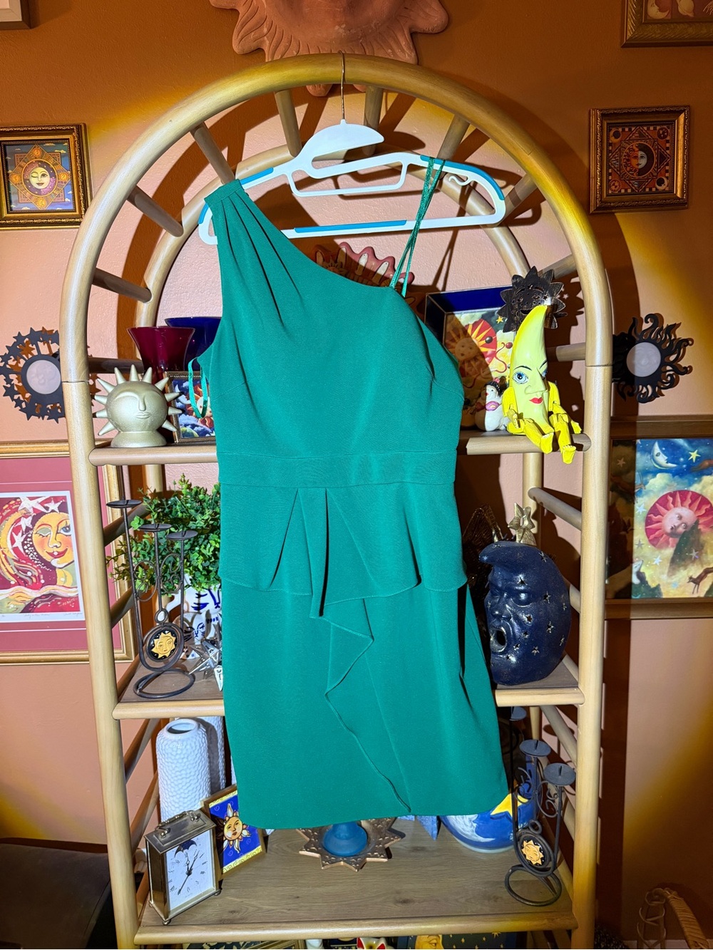 One-Shoulder Emerald Green Pleated Cocktail Dress